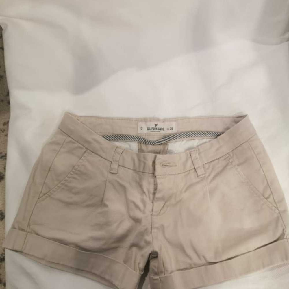 California&Co shorts ,size 25